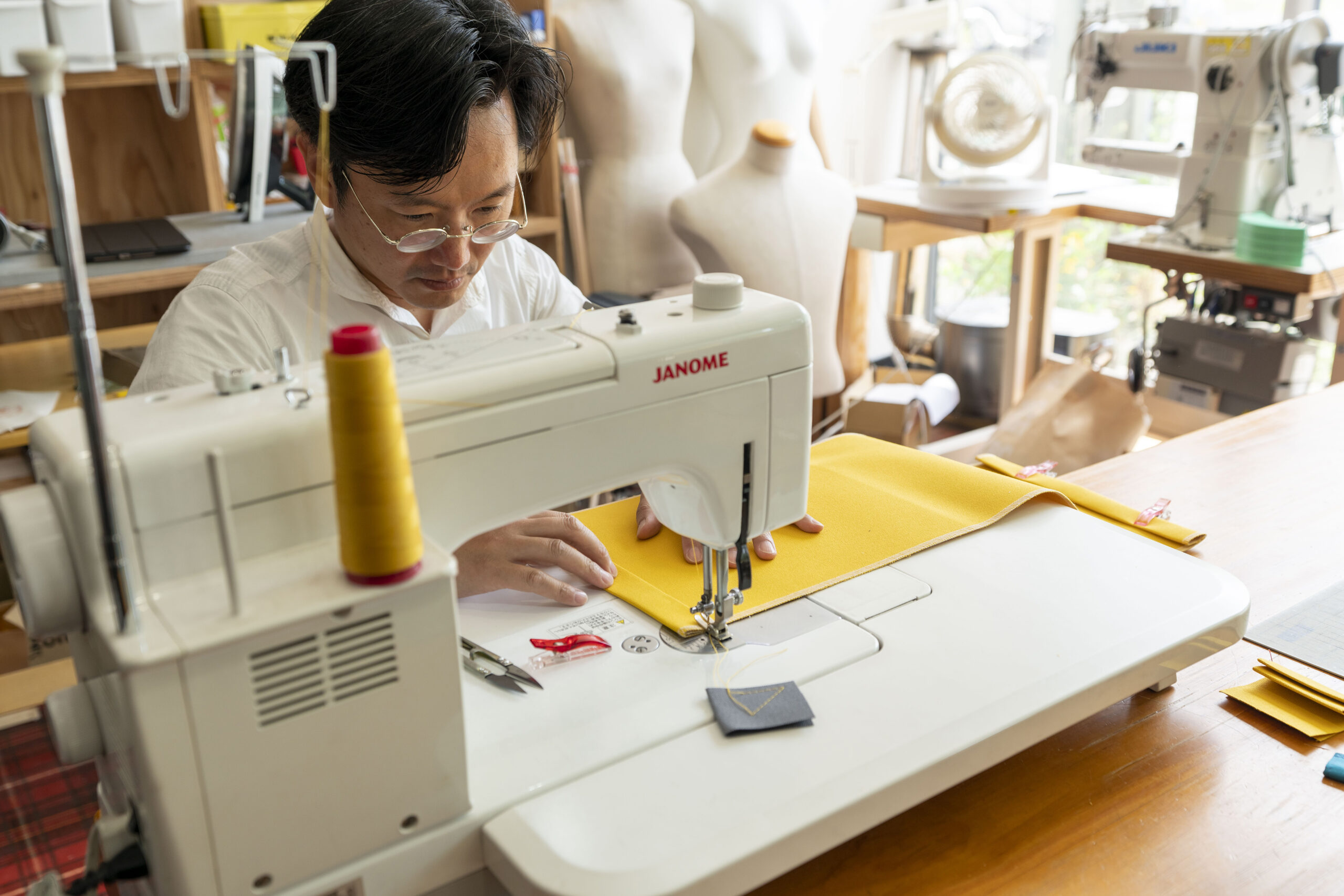 【Asahikawa Craft Experience】Original sake bottle bag making experience using canvas