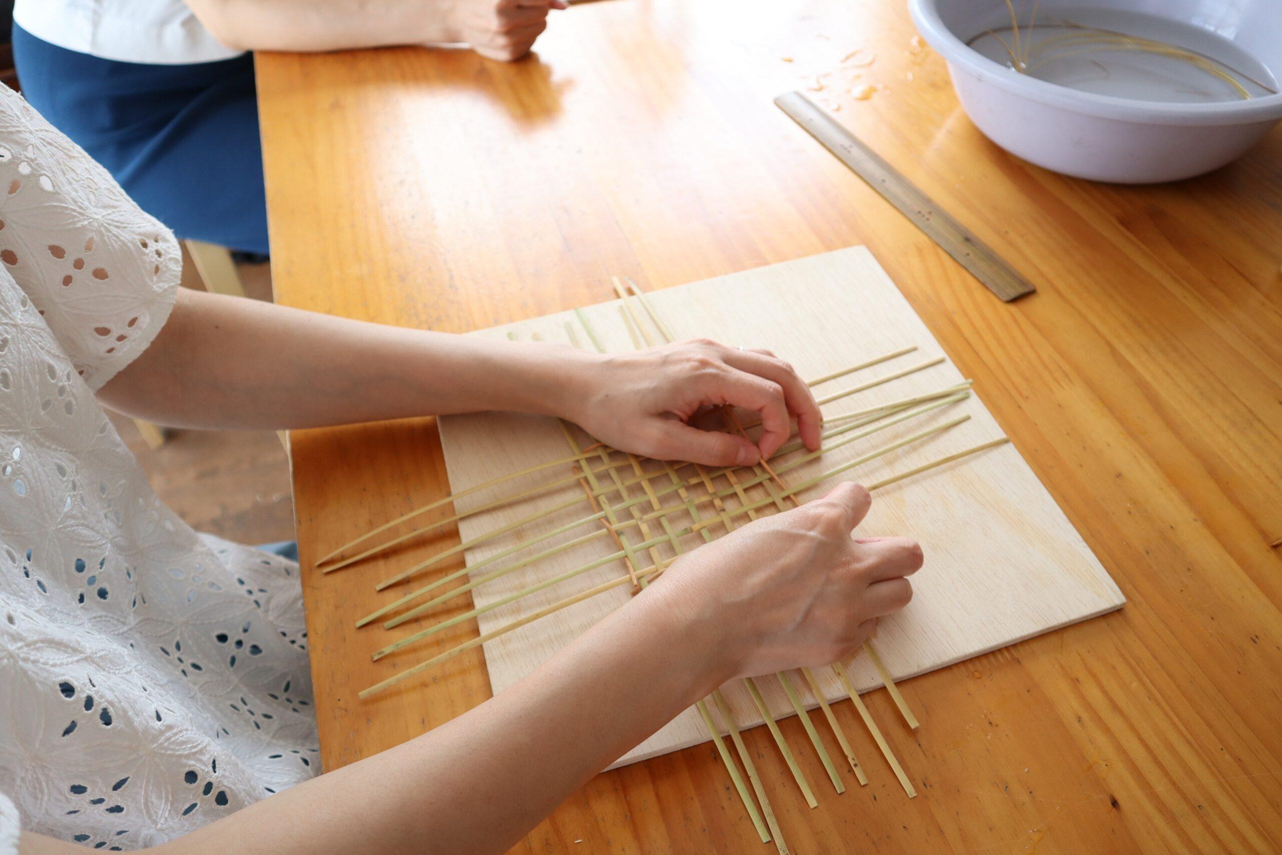 【Hifu Town, Bamboo Crafts】Making an original “basket” using Chishima bamboo