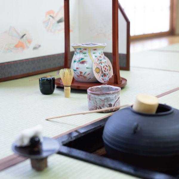 【Asahikawa Shopping Park】Dressing  tea ceremony experience at a Meguro kimono store that has been in business for over 100 years