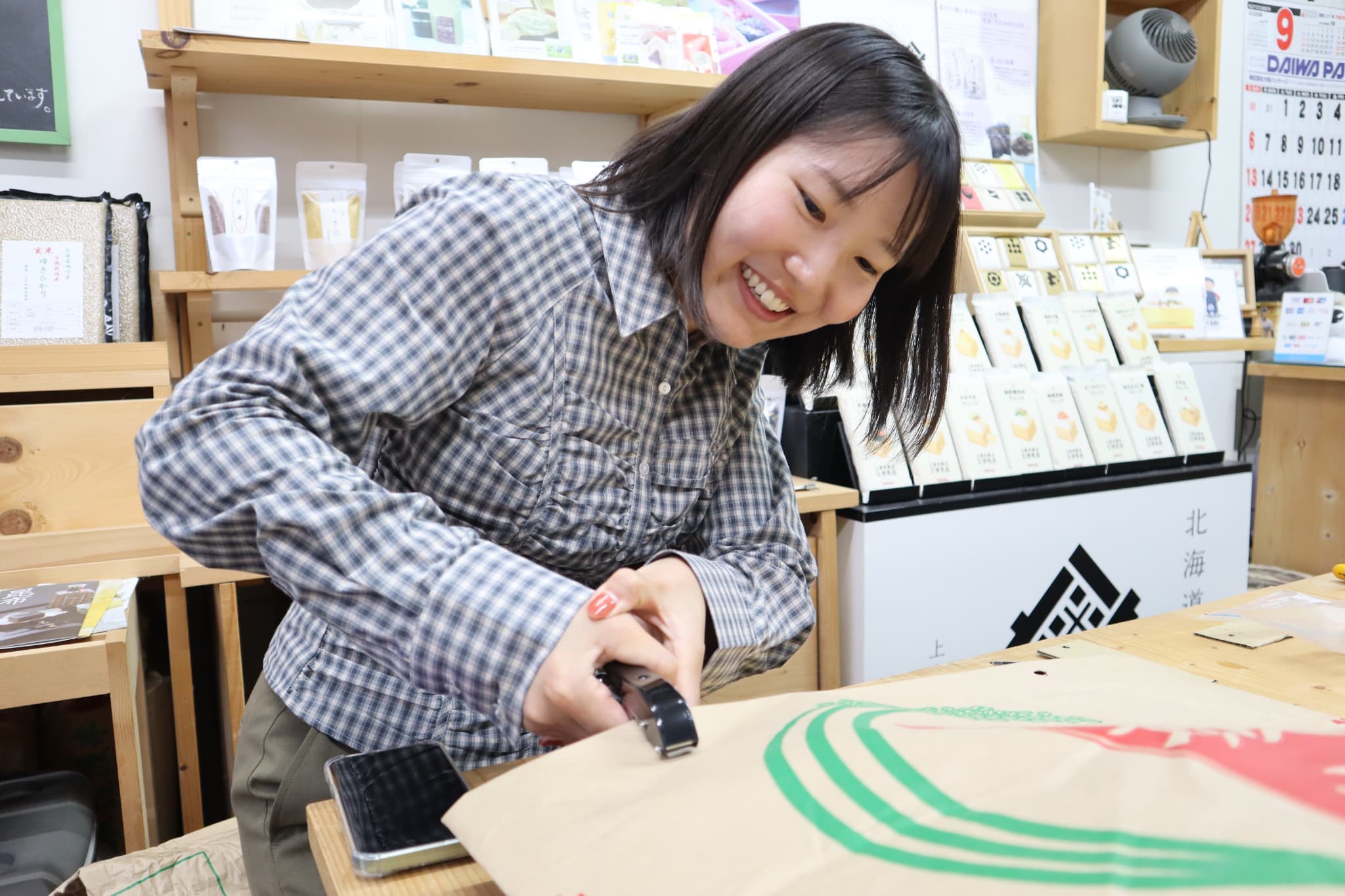 【旭川・上森米穀店】米袋でエコバッグ作り体験