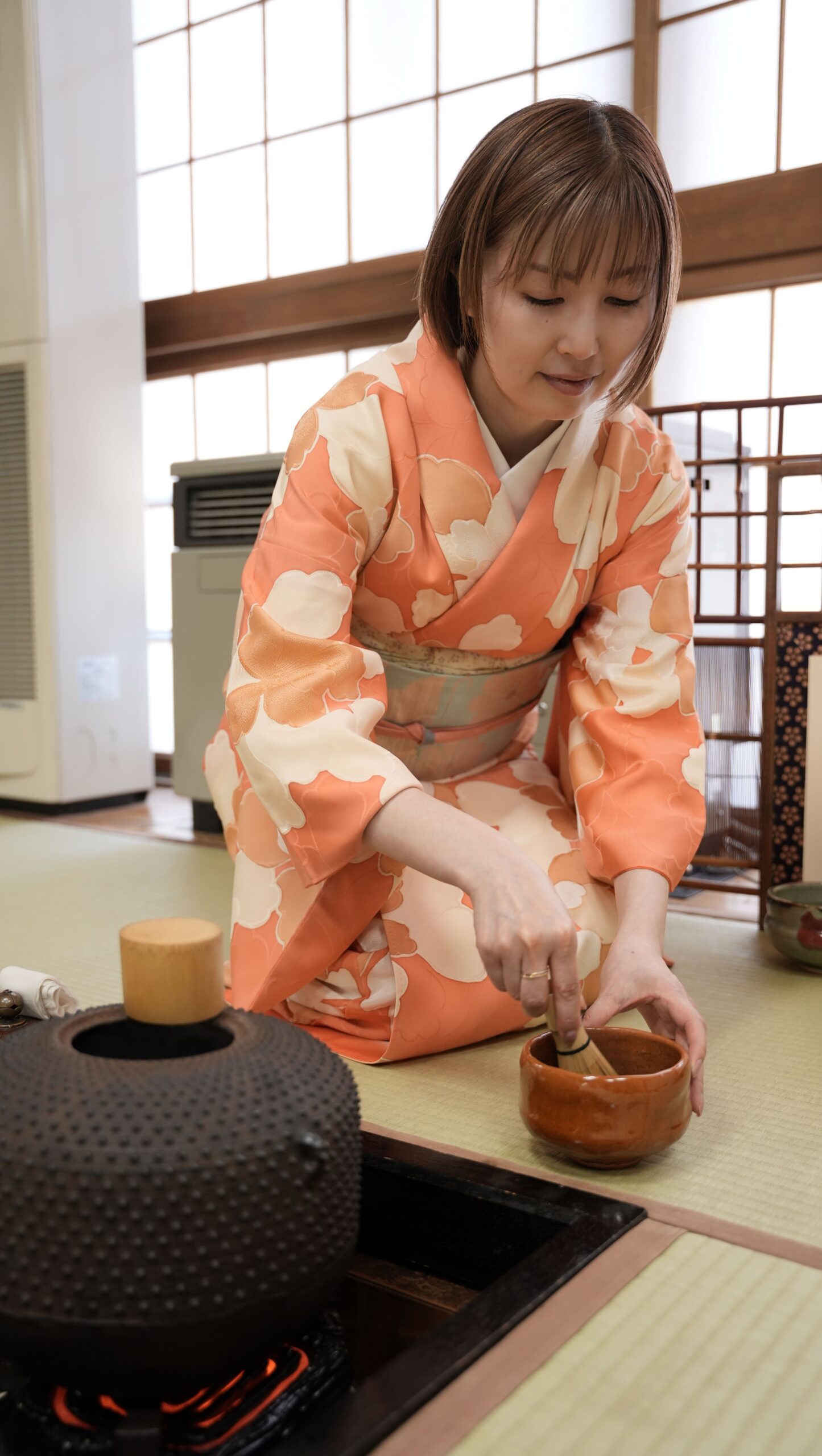 【旭川・買物公園】創業100年を超える目黒呉服店で着付け＆茶道体験