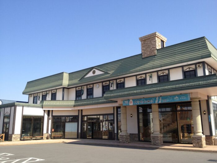 Roadside Station Higashikawa “Michisokan”