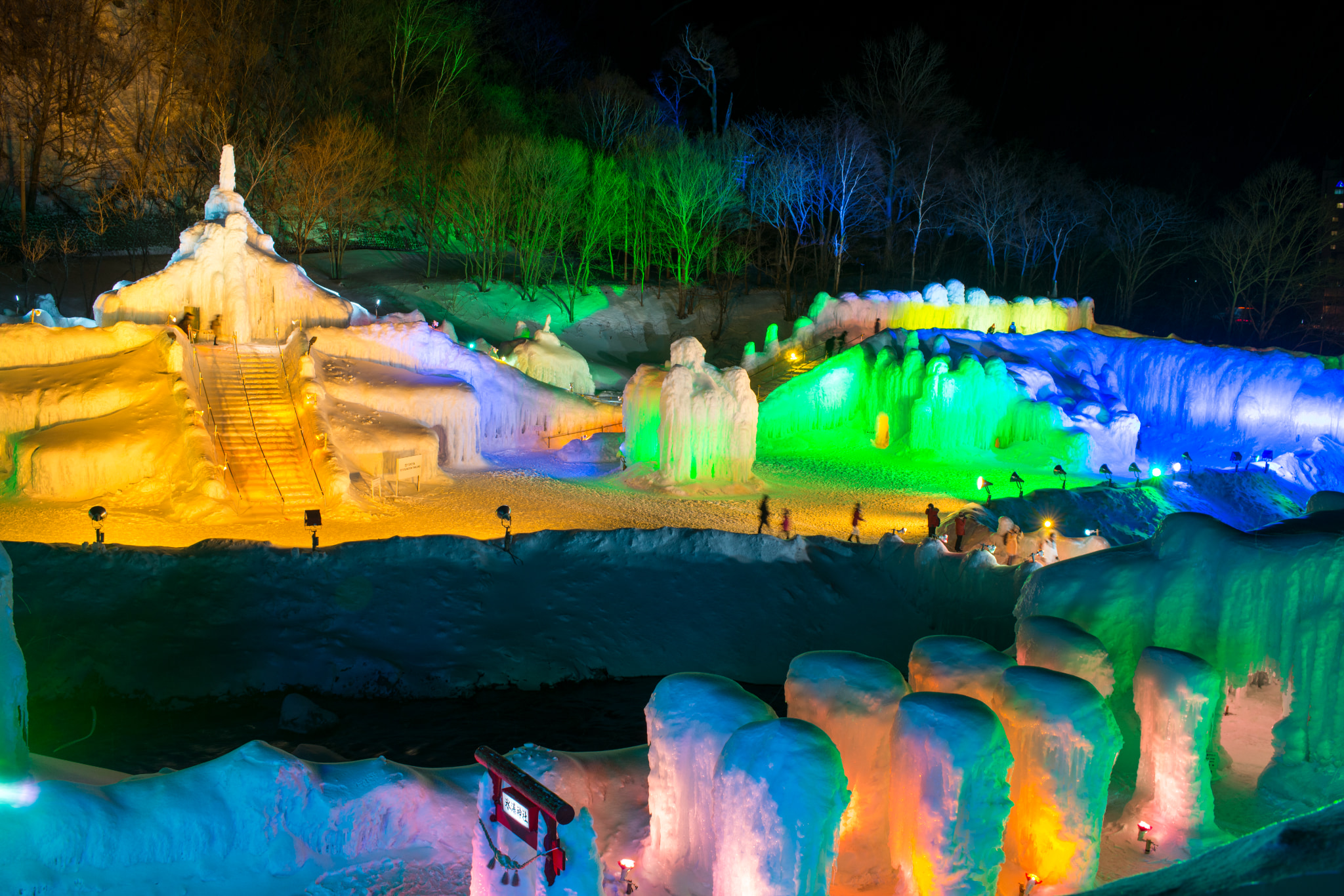 Sounkyo Onsen Icefall Festival