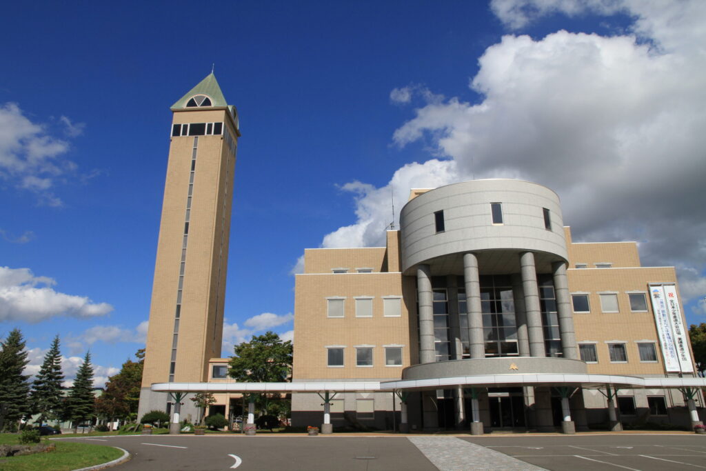 Tower of the Four Seasons