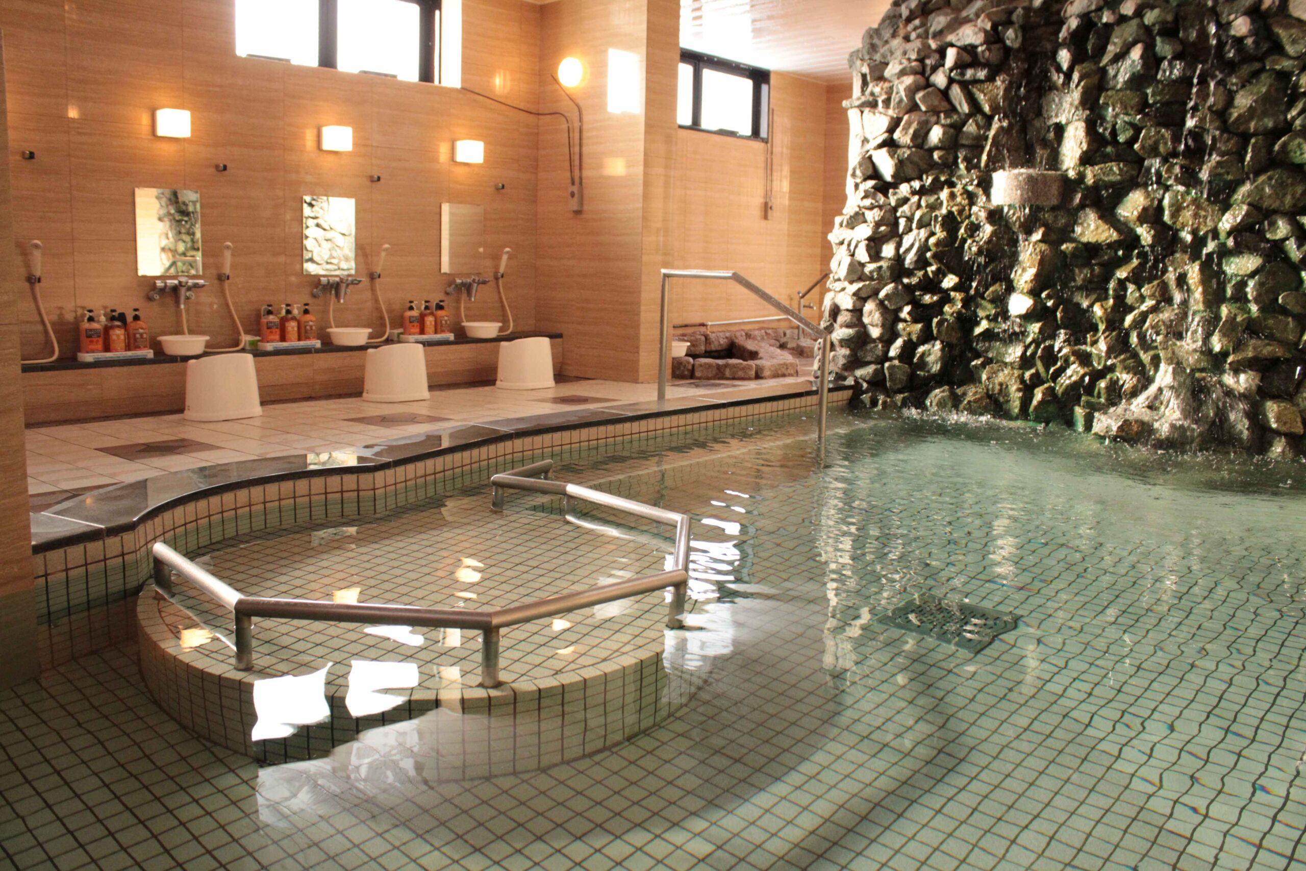 Japanese-style inn Ogimatsuen