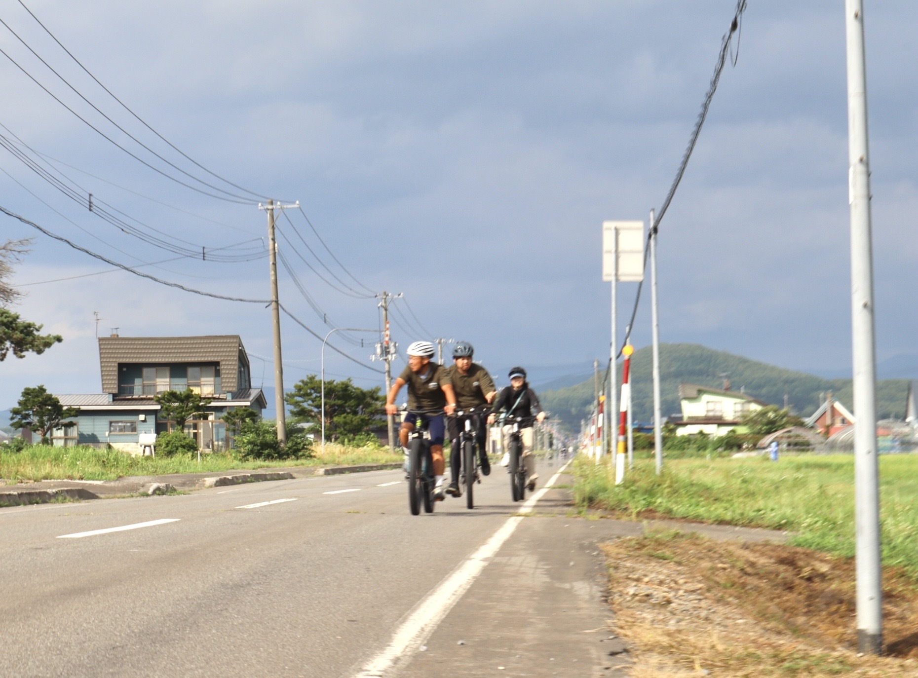 【8月11日限定!JR旭川駅発】風を感じる田園サイクリング＆最高級「でんすけすいか」農園訪問ツアー】