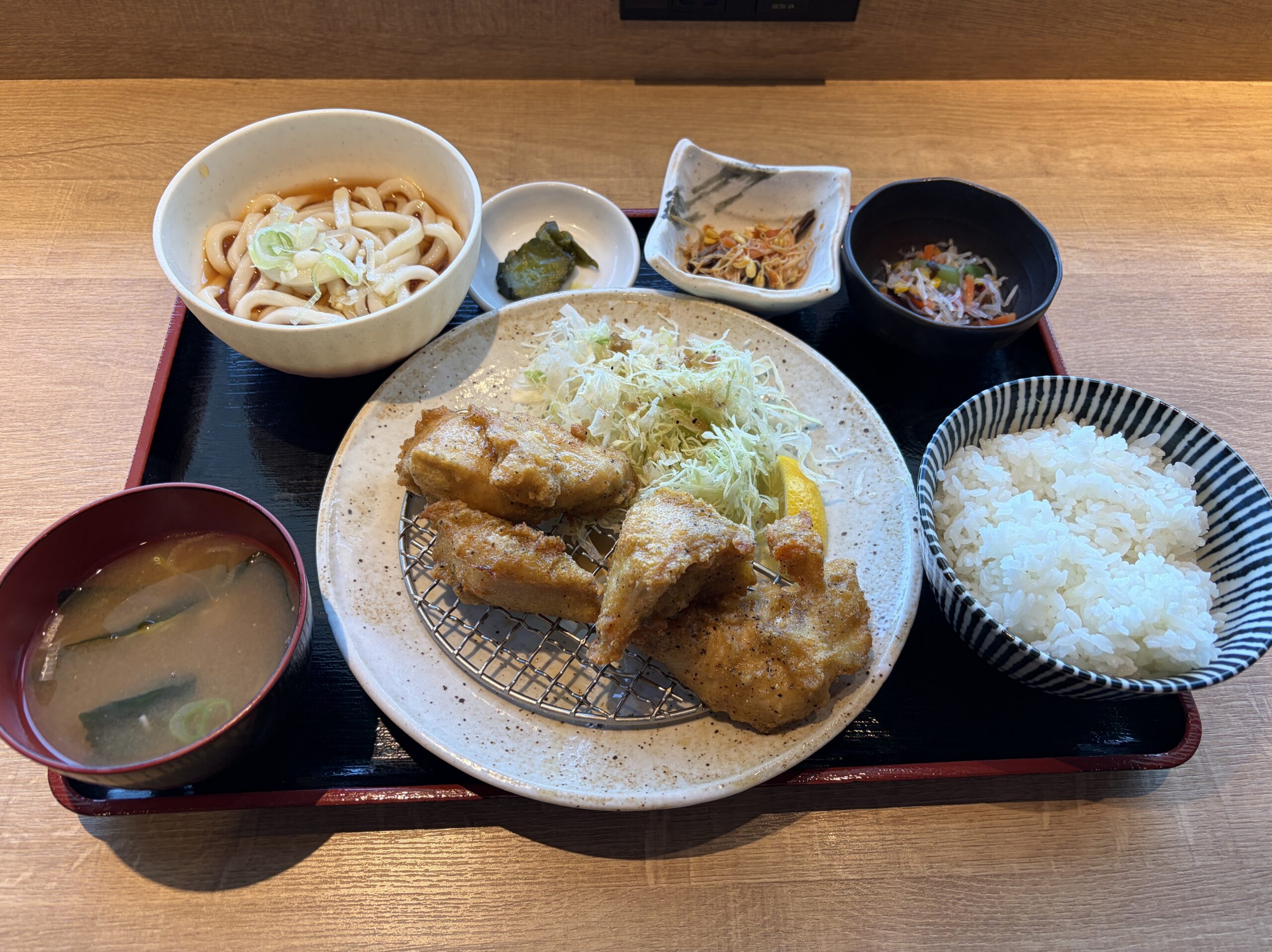 北海道ウイングファーム直営 北の定食処 小川屋 旭川空港店